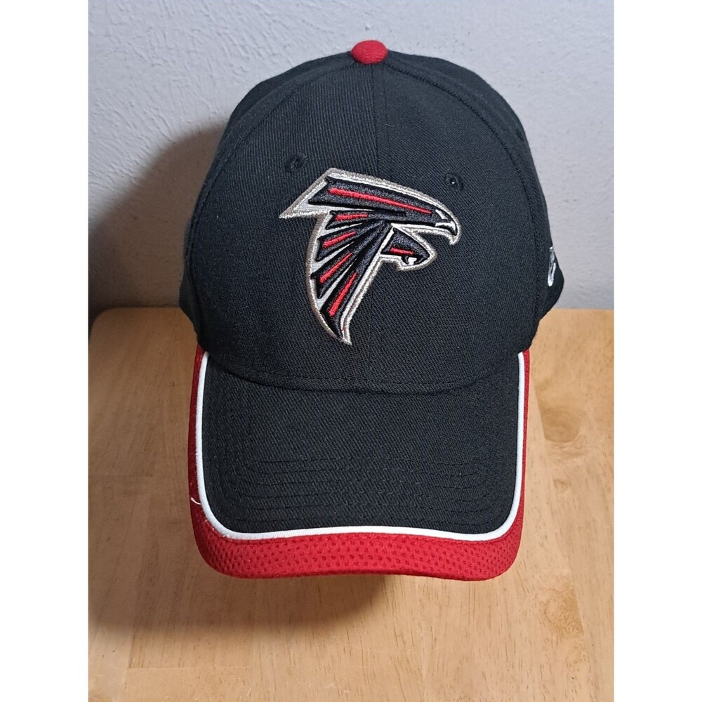 New Era 39THIRTY Atlanta Falcons Small-Medium NFL Hat Black/Red/White